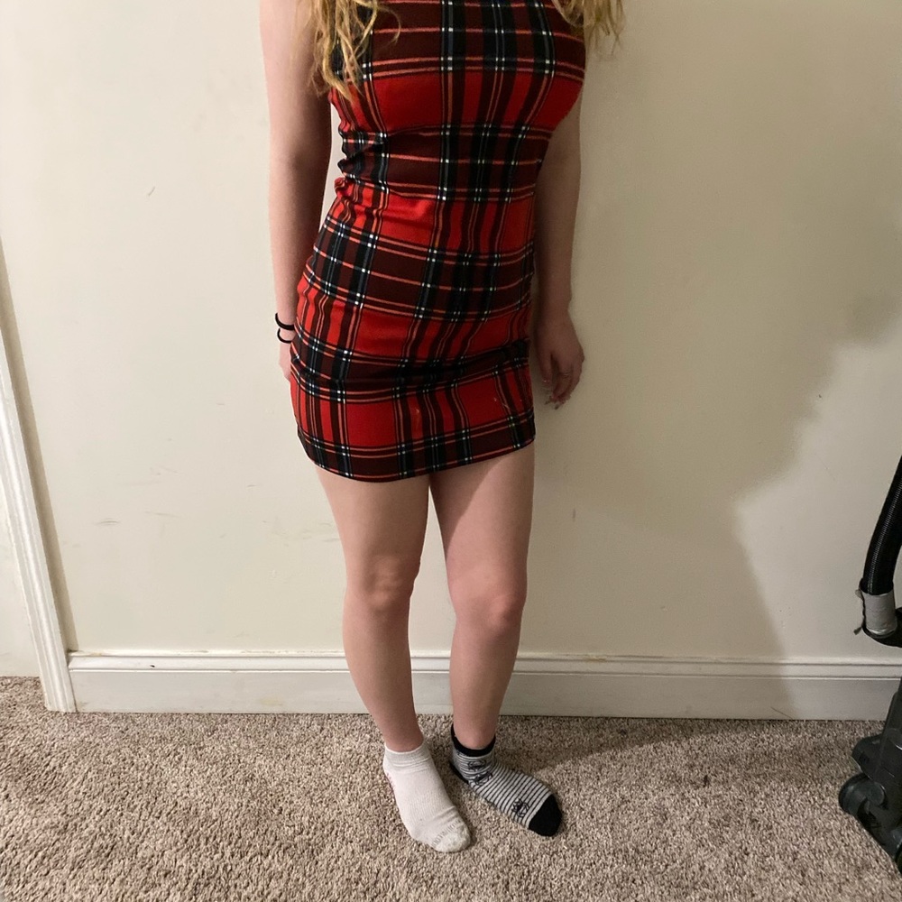 A small dress for woman it’s red